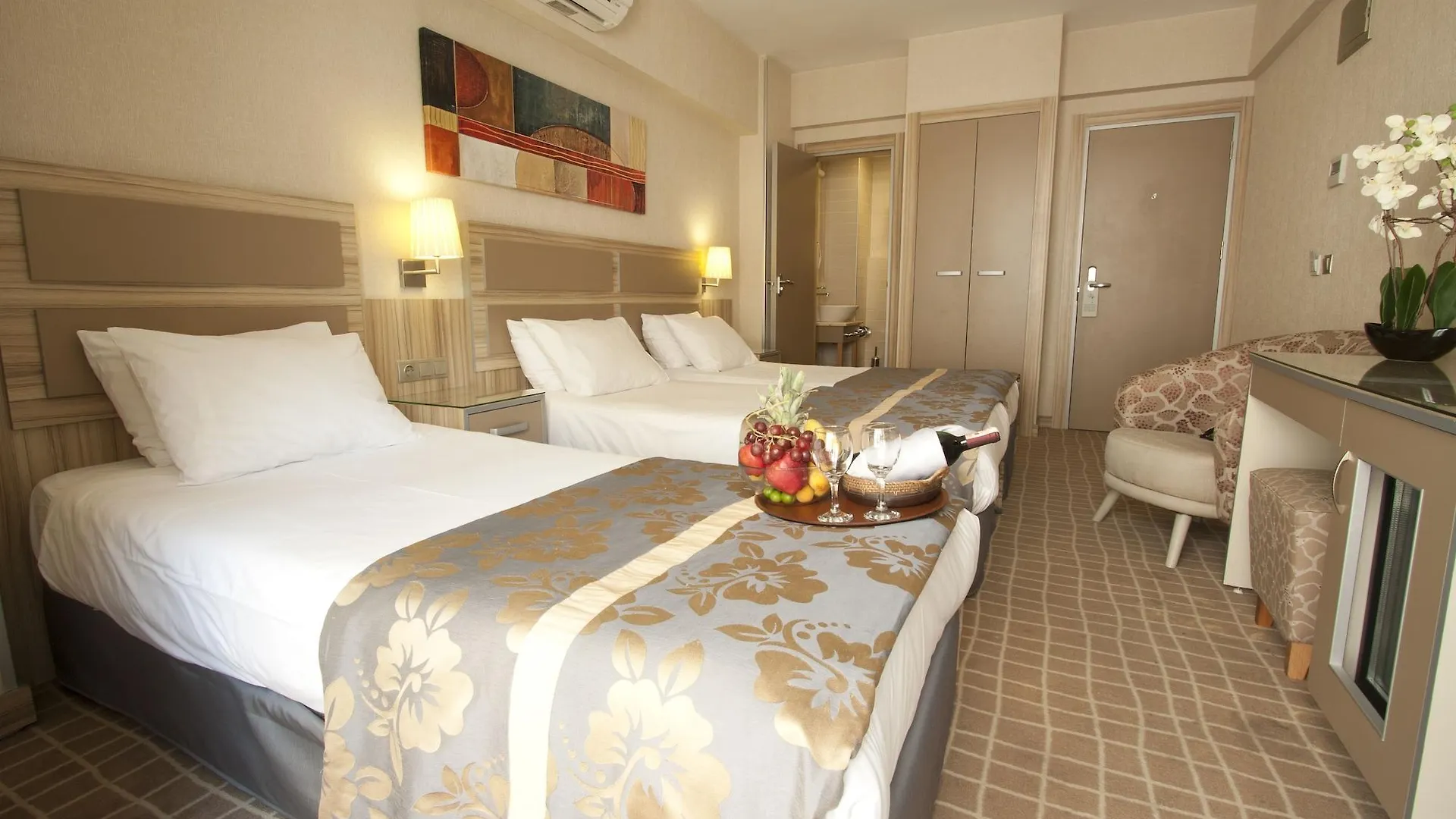 Nanda Hotel Стамбул