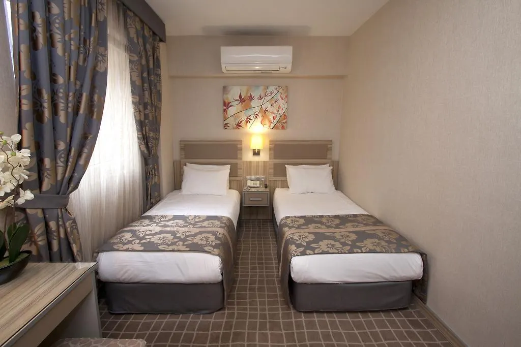 Nanda Hotel İstanbul 4*,